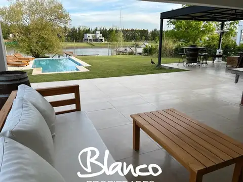 Casa en Venta en Villanueva, USD 850.000