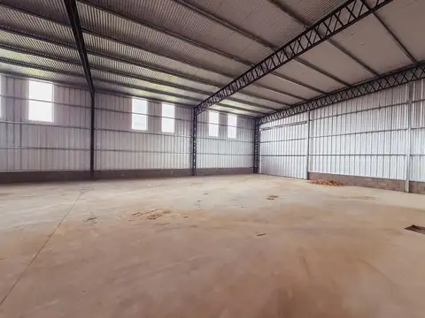 Nave industrial + oficinas premium en el Parque Industrial de Rafaela