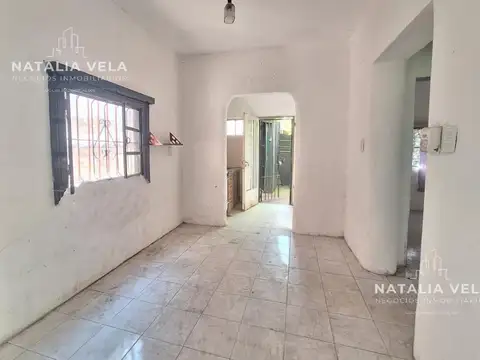 Casa 3 ambientes con 1 baño