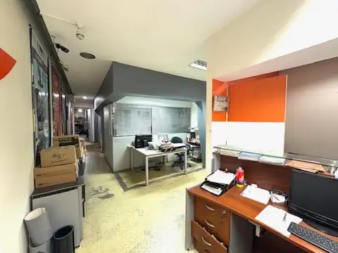 Galpon en Venta en Barracas, USD 220.000