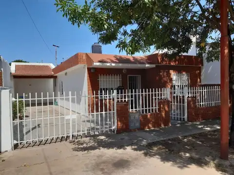 LISANDRO DE LA TORRE 700