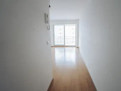 Departamento en Alquiler en Colegiales, $ 500.000