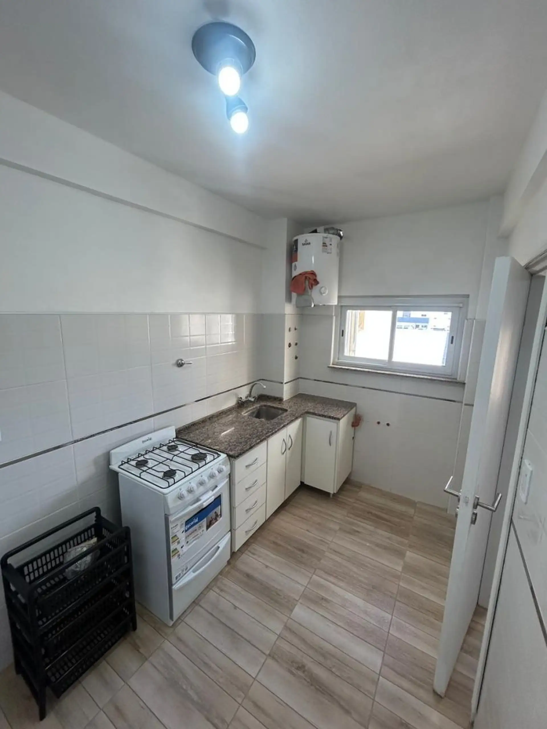 Departamento en venta 3 ambientes muy luminoso - Chauvín