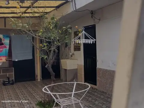 Casa 6 ambientes con 3 baños