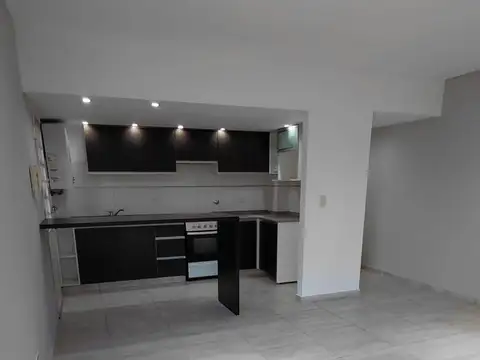 Alte.Brown 3300, Piso 3