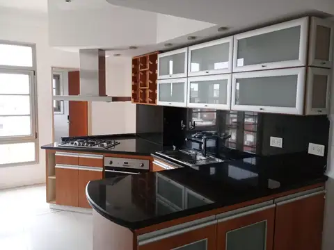 Departamento en Alquiler en Valentin Alsina, $ 1.200.000