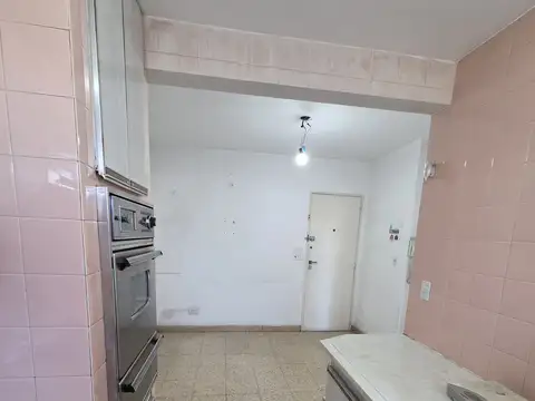 Departamento en Alquiler con 1 cocheras