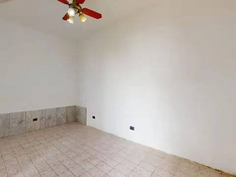 Depto Tipo Casa 2 ambientes con 1 baño
