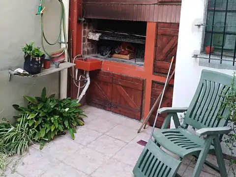Depto Tipo Casa en Venta 45 años