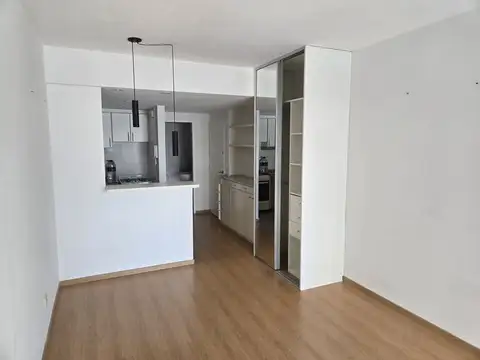 Departamento en Alquiler en Villa Urquiza, $ 600.000