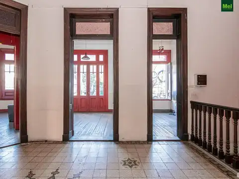 Depto Tipo Casa 5 ambientes con 2 baños