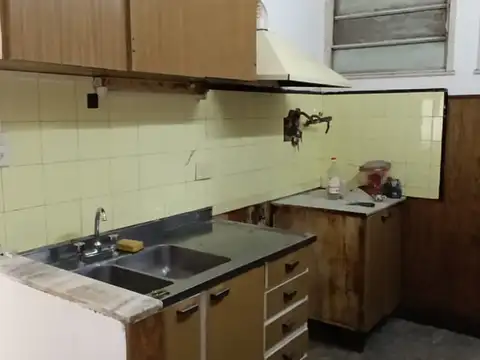 Casa en Alquiler con 1 cochera