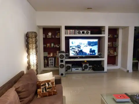 Casa en Venta en Barrio Parque Calchaqui, USD 290.000