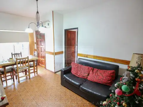 Duplex 6 ambientes Venta - Villa Adelina