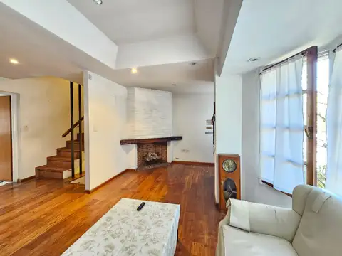 Depto Tipo Casa en Venta de 4 ambientes