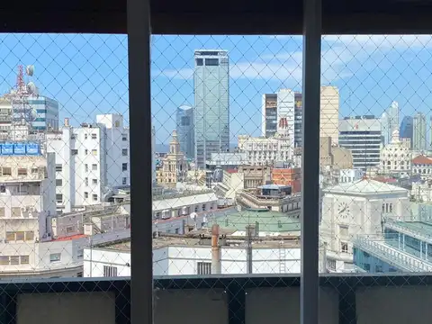 Suipacha 200, Piso 17