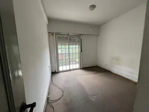 Depto Tipo Casa en Venta 50 años