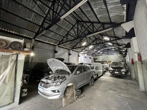 Galpon con viviendas en Venta - Piñeyro - Avellaneda