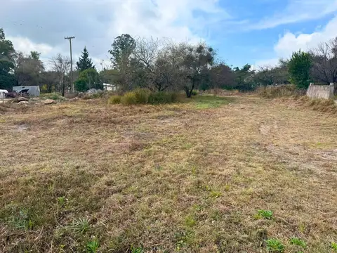Terreno en Venta 30  mts Fondo