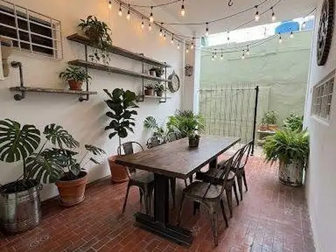 Departamento tipo ph en alquiler c/ cochera en Bella Vista