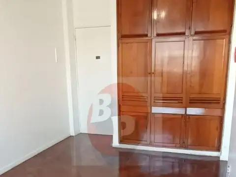 Cochabamba 1700, Piso 4