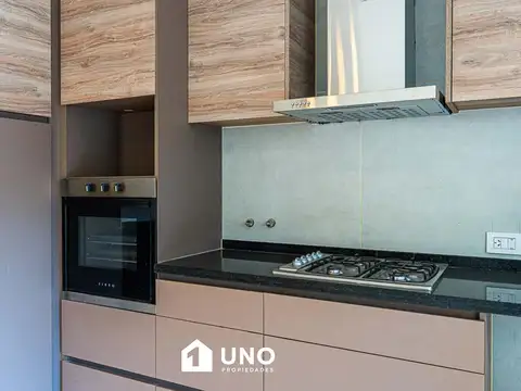 Departamento 4 ambientes con 3 baños