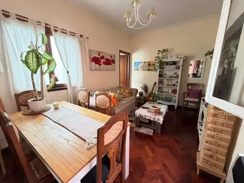 Depto Tipo Casa en Venta de 2 ambientes
