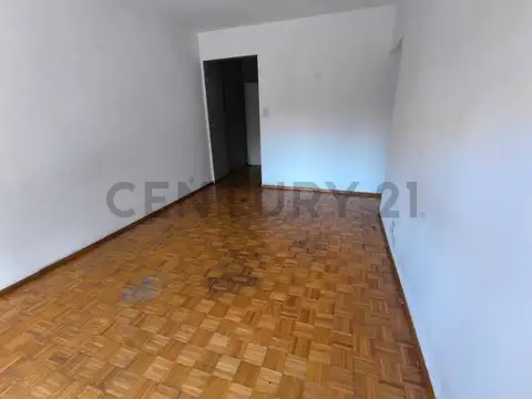 Avenida Nazca 2700, Piso 1