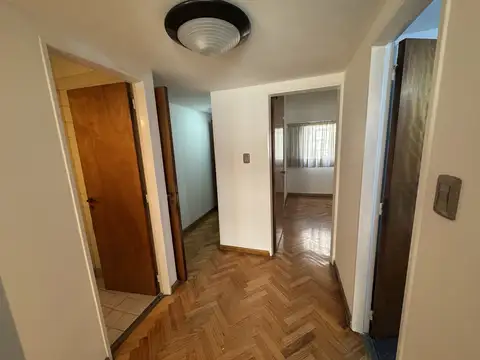 Departamento 4 ambientes con 3 baños