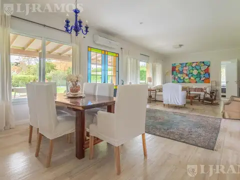 Casa en venta en el Barrio  Santa María De Tigre