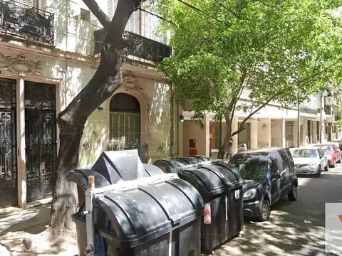 Valentín Gómez e/ Billinghurst y Sánchez de Bustamante