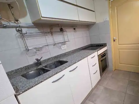 DEPARTAMENTO DÚPLEX EN VENTA FLORES 2 AMBIENTES