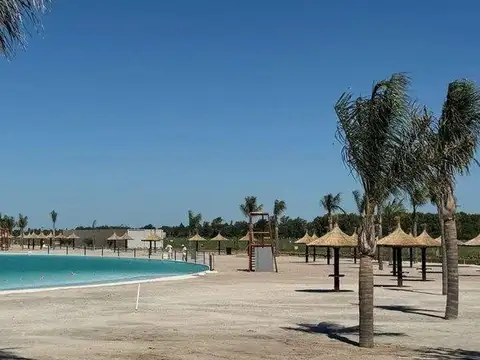 Pedro Rios - Barrio Cerrado Vida Lagoon