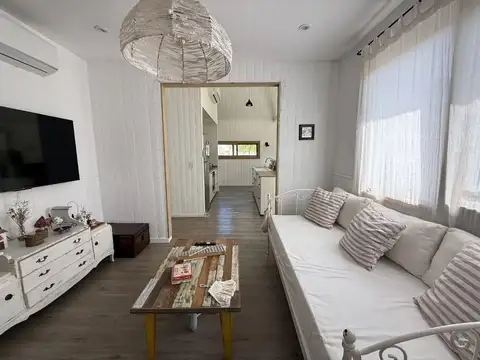 Casa en Venta con 4 cocheras