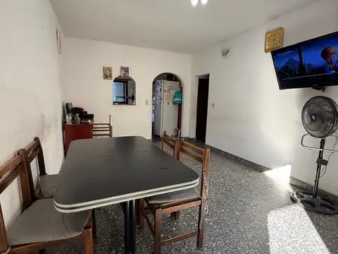 Depto Tipo Casa en Venta de 4 ambientes