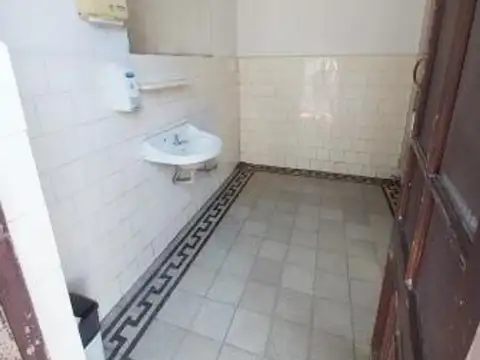 OFICINA 17mts Aire Acondicionado,conserjeria VENTA CON RENTA