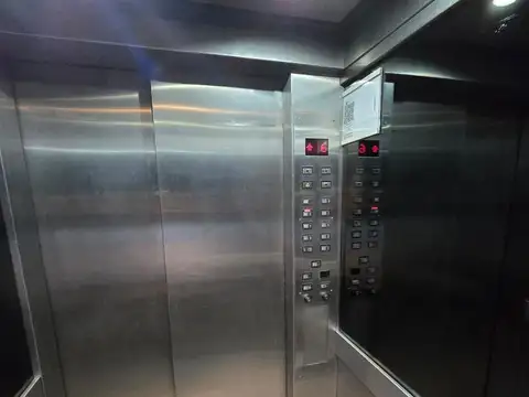 Oficina en Venta en San Nicolás, USD 17.900