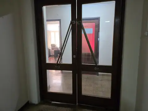 VENTA OFICINA EN SAN NICOLAS