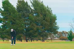 Actividades deportivas voley, golf, tenis en Pago Chico Club de Campo en Autopista 3 Norte, Km 17  en Coronel Rosales, Buenos Aires