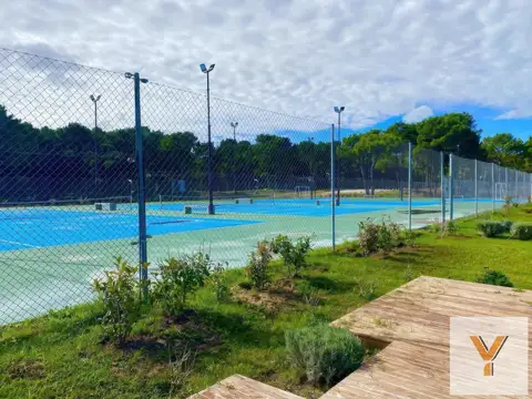 Terreno en Venta en Pinamar, USD 54.000