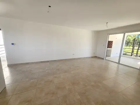 Departamento en Alquiler en Exaltación de la Cruz, $ 800.000