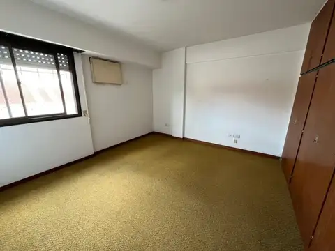 Departamento 5 ambientes con 2 baños