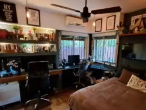 Depto Tipo Casa en Venta con 1 cocheras