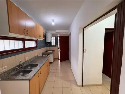 DEPARTAMENTO 3 AMBIENTES - MACROCENTRO, RESISTENCIA