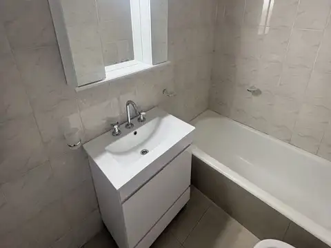 Departamento 6 ambientes con 3 baños