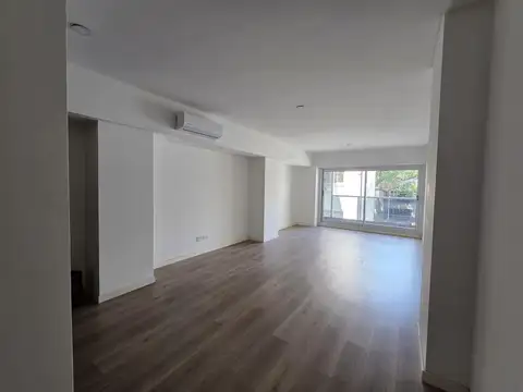 VENTA DE DEPARTAMENTO CON COCHERA EN RETIRO APTO PROFESIONAL Y APTO CREDITO
