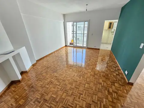 Ibera 1500, Piso 6