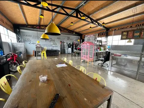 VENTA GALPON EN AVELLANEDA 1900 M2 TOTALES