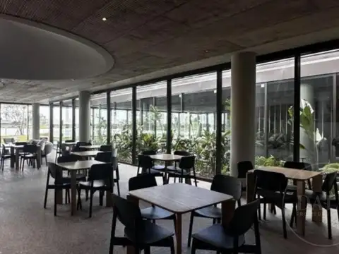 Avenida del Golf  al 4400