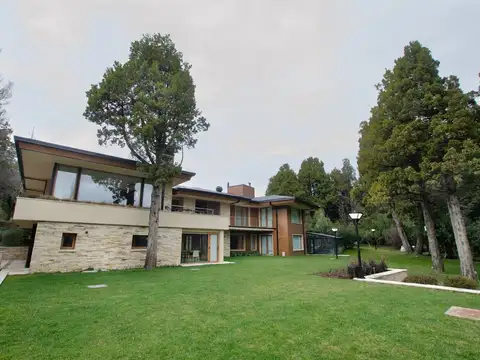 Venta, Casa en ArelauquenCountry club